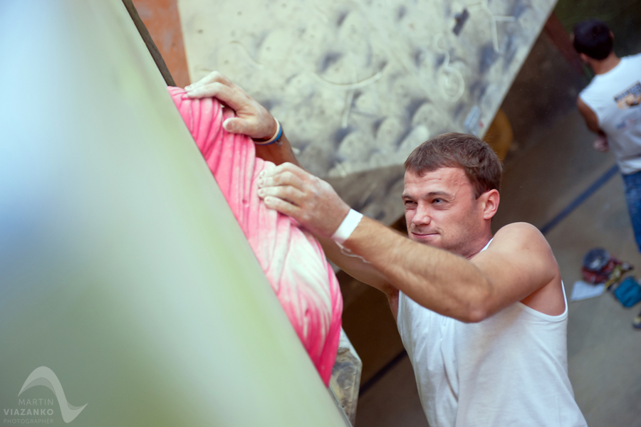 vertigo, open, lezecke, centrum, boulder, bouldering, umela, stena, boulder, pretek